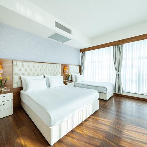 Parion Hotel - image 7