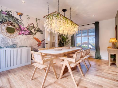 設施, Oxford - hot tub, games room, parking, arcade in 北欣克西