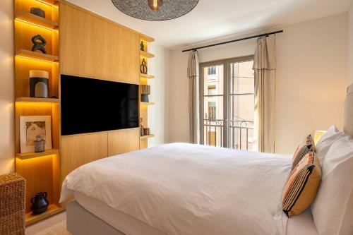 AC Apartment with 1 Bedroom for 4 Guests - Place des lices of Saint-Tropez - image 2