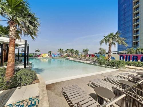 Elegant 2BR Apartment Heart of Business Bay High Floor, Dubai