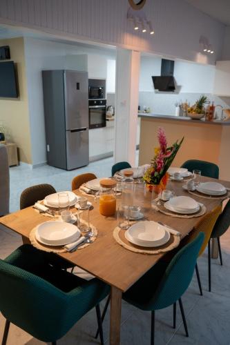 Instalações, Villa JOLIS 4 chambres avec piscine en Guadeloupe in Les Abymes