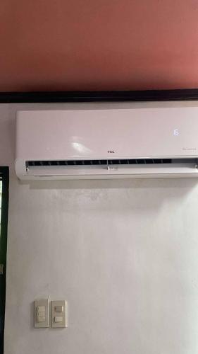 1 Bedroom Townhouse with Airconditon ,Water heater and free wifi,fully furnished in Angono