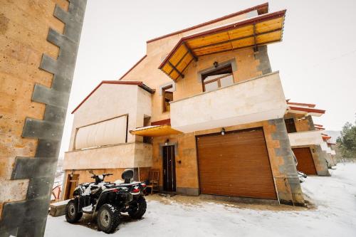 Homin Tsaghkadzor in Tsaghkadzor