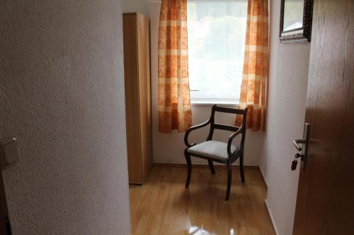Möblierte Zimmer mit Gemeinschaftsküchen und Wohnungen in Thüringen Wald (Moblierte Zimmer mit Gemeinschaftskuchen und Wohnungen in Thuringen Wald) in Crawinkel