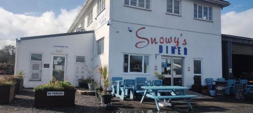 Restaurant, Peace Haven in Par