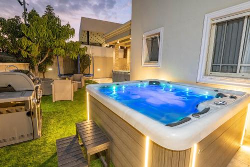 לה וילא - וילה מדהימה עם בריכה פרטית וג'קוזי