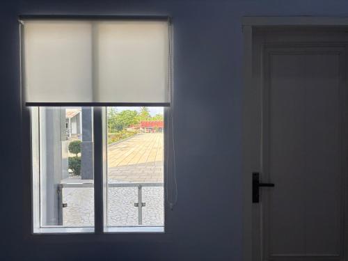 Pemandangan, Wisma Syariah Pasar Baru in Topoyo