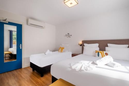 Domaine de la Coudraie Hotel Room Type - Quadruple Room with Garden View
