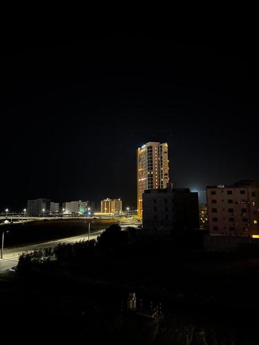 شقة مودرين بجاكوزي واطلالة على البحر, Al-Khubar (fotografie 3)