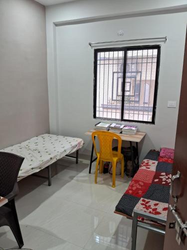 A to Z Care Hostel for Boys & Girls in Sri Krishna Puri