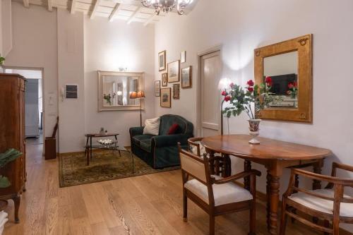 Amorino Vintage & Modern Retreat Central Florence
