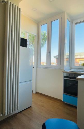 Kitchen, B33 A natural tilt for beauty in Pisa