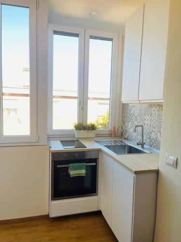 Kitchen, B33 A natural tilt for beauty in Pisa