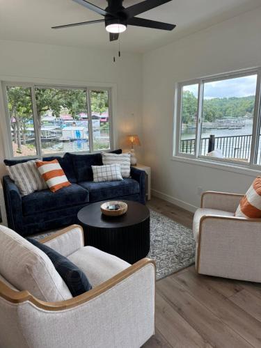 Sunset Beach Resort – Osage Beach, MO