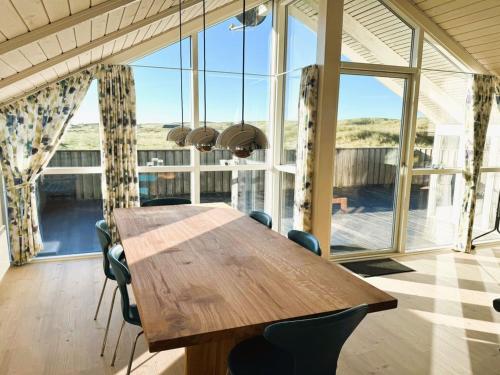 Holiday Home Velena - from the sea by Interhome in Hvide Sande