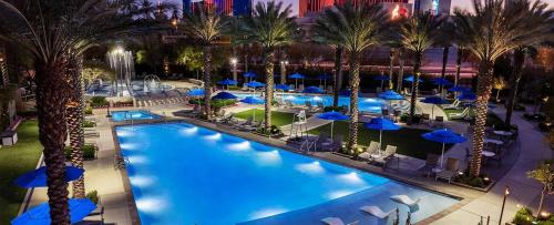 Wyndham Margaritaville Desert Blue 2BR Apartment with Resort Access, Las Vegas (photo 2)
