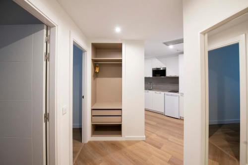 Silken Apartamentos Goya - image 3