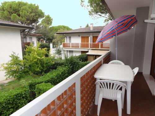 Apartment in a villa with balcony