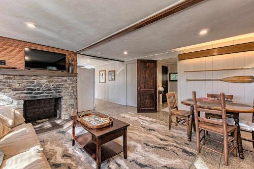 . Cabin in Nature at Cliffwood Colony