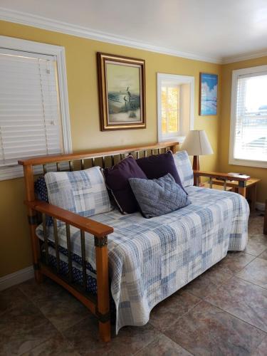 Capitola Pelican House in Capitola (CA)