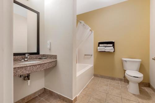 Sleep Inn & Suites Wisconsin Rapids - image 6
