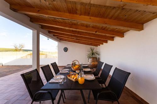 My Dalmatia - Villa Marijana with private pool in Radonic