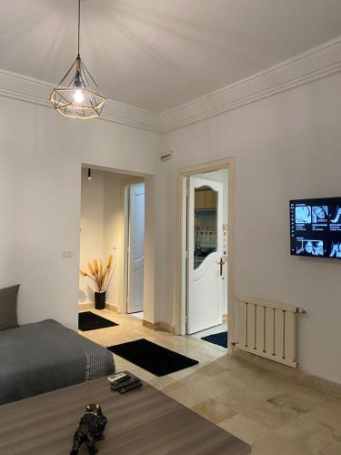 élégant Studio Résidence calme à El Menzah 7 bis (elegant Studio Residence calme a El Menzah 7 bis) in Ariana