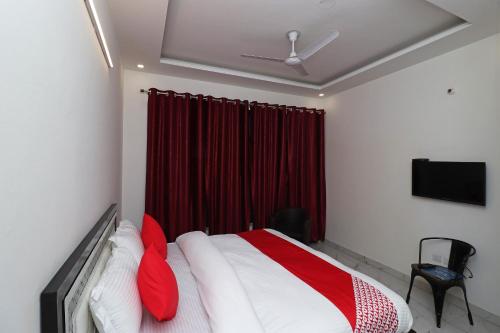 Hotel O Laxmi Residency