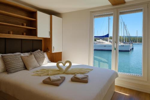 Luxury Floating Sea House Star Line - Marina Portorož