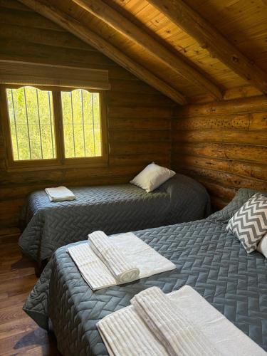 Altandes Cabañas (Altandes Cabanas) in 라 아델라