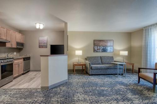 TownePlace Suites Raleigh Cary/Weston Parkway - image 10