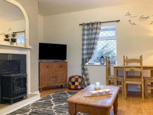 Little Velvet Hall Character Cottage in Horncliffe
