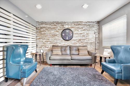 大堂, 布魯明頓華美達酒店 (Ramada Limited Bloomington) in 布盧明頓(IL)