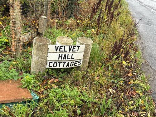 Little Velvet Hall Character Cottage in Horncliffe