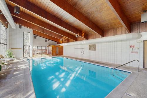Ski Run Condominiums 203 in Keystone, USA