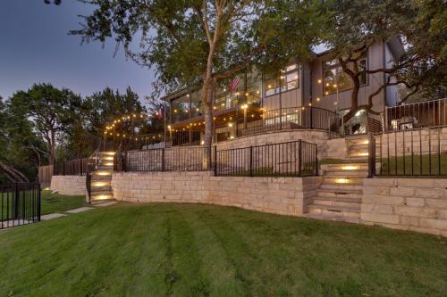 Lake Travis House w/ Private Dock, Pool & Hot Tub! in Jonestown