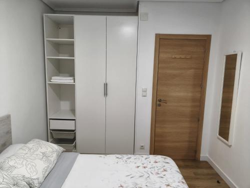 Habitación con balcón centro Bilbao zona artística 4
