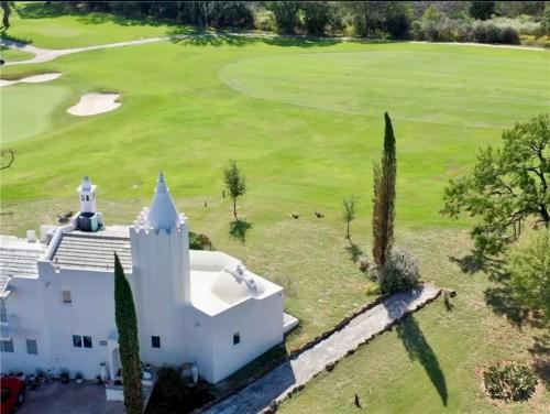 Golf Front Hill Country Villa by Famous Architect in Horseshoe Bay, USA