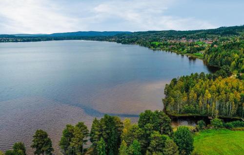 Viesnīcas āriene, Lake Front Home In Leksand With Lake View in Styrsjobo