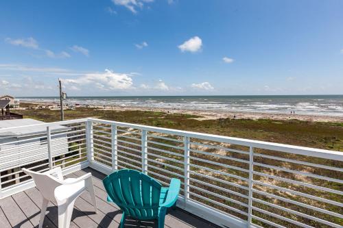 Beachfront Melody – khách sạn tại Terramar Beach