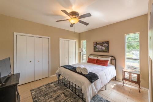 Dream Acres Peaceful near hunting-dog friendly in Henrietta (TX)