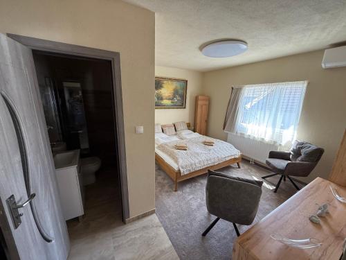 Bee house 12 in 奧多爾黑塞庫耶斯克