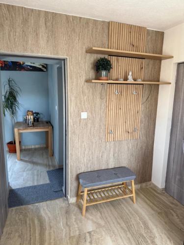 Bee house 12 in 奧多爾黑塞庫耶斯克