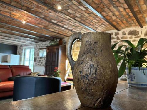 Gîte rural rénové avec charme à Marcillat, jardin et terrasse - FR-1-489-369 (Gite rural renove avec charme a Marcillat, jardin et terrasse - FR-1-489-369) in Marcillat-en-Combraille