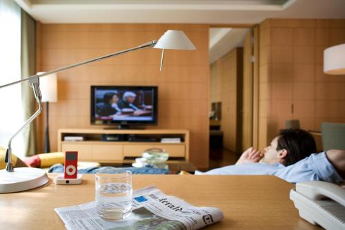 Marriott Executive Apartment Seoul, Сеул (фото 9)