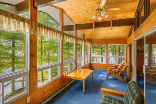 Sunny Point Resort in Seguin (ON)