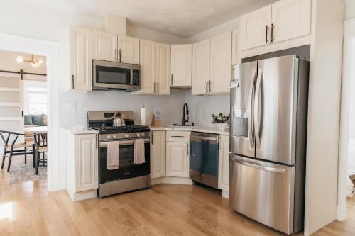 Stay Comfy Easy Boston Access, Everett MA in 埃弗里特（馬薩諸塞州）