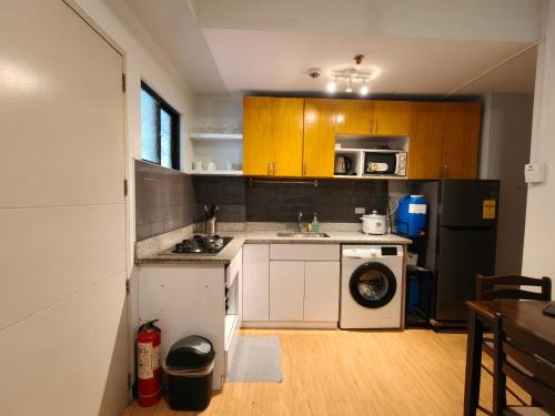 Kitchen, Condo Unit in Pasig/Cainta 2BR fully furnished in San Andres