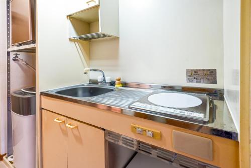 Japandi 6 Inspired 1BR in Prime City Spot and Near Station