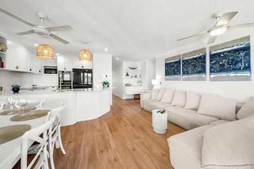 Sandcastles on Currumbin Beach Apartments in Currumbin